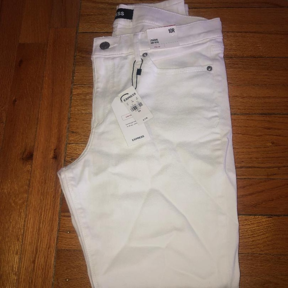 NWT Mid Rise White Jean Leggings Size 10